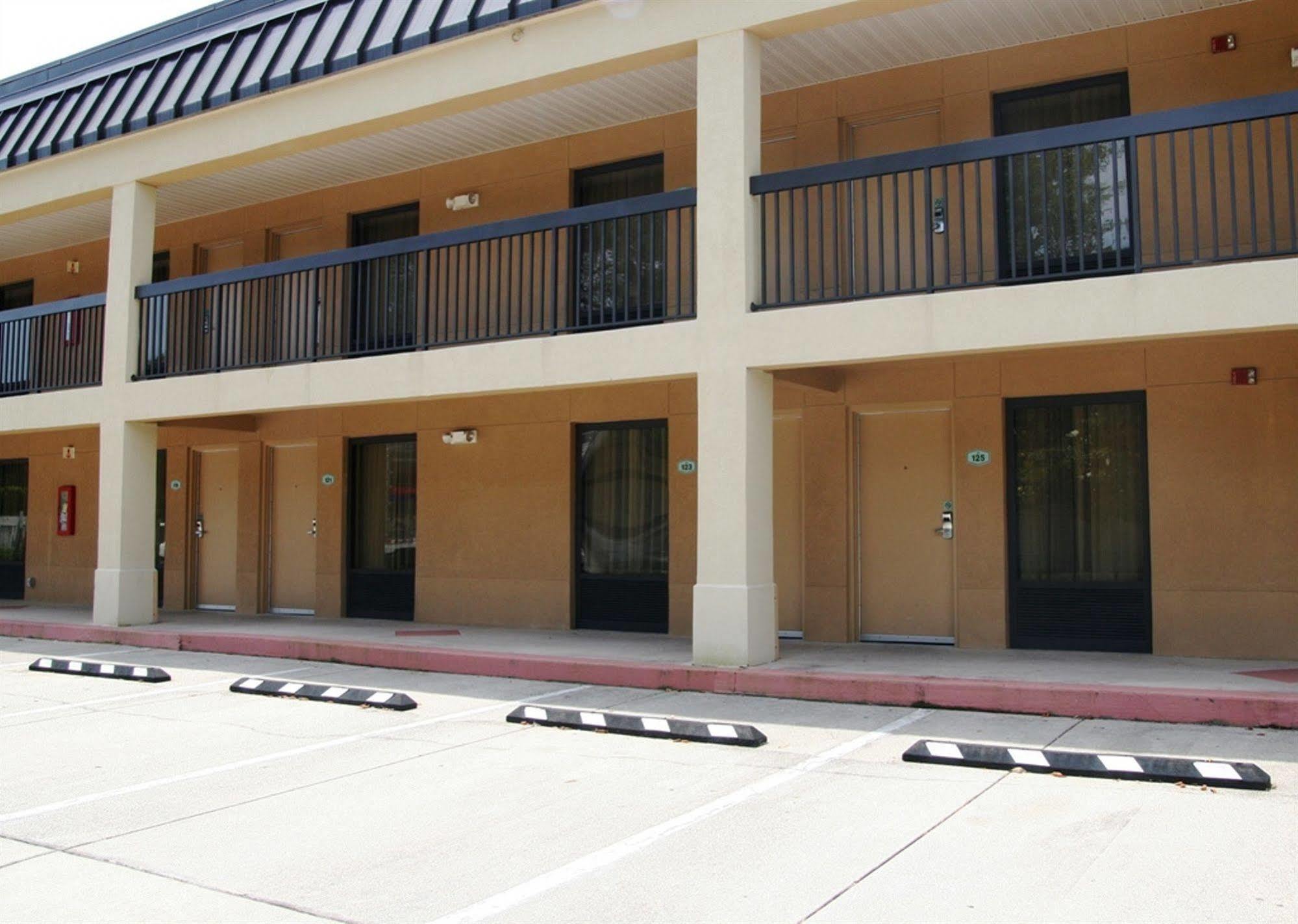 Baymont By Wyndham Fort Walton Beach Мэри-Эстер Экстерьер фото